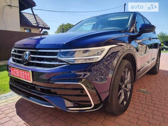 Синий Фольксваген Tiguan Allspace, объемом двигателя 0 л и пробегом 13 тыс. км за 28800 $, фото 1 на Automoto.ua