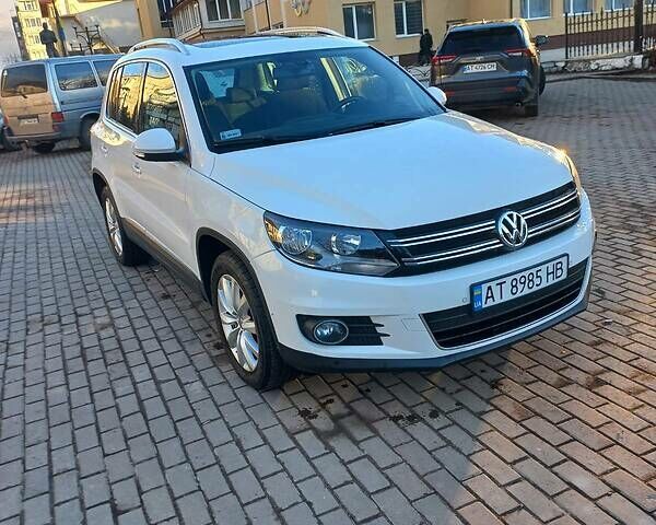 Білий Фольксваген Тігуан, об'ємом двигуна 2 л та пробігом 253 тис. км за 17300 $, фото 1 на Automoto.ua