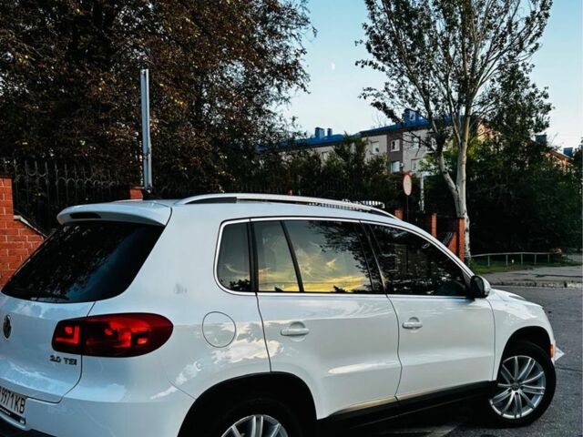 Білий Фольксваген Тігуан, об'ємом двигуна 2 л та пробігом 147 тис. км за 14303 $, фото 1 на Automoto.ua