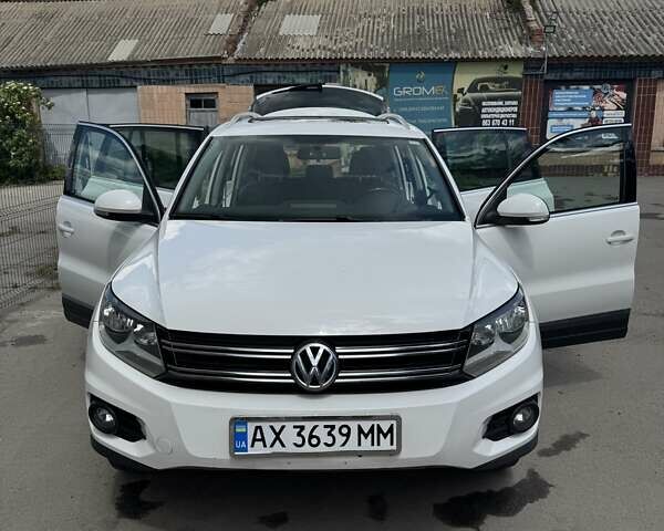 Белый Фольксваген Тигуан, объемом двигателя 1.98 л и пробегом 208 тыс. км за 10600 $, фото 1 на Automoto.ua