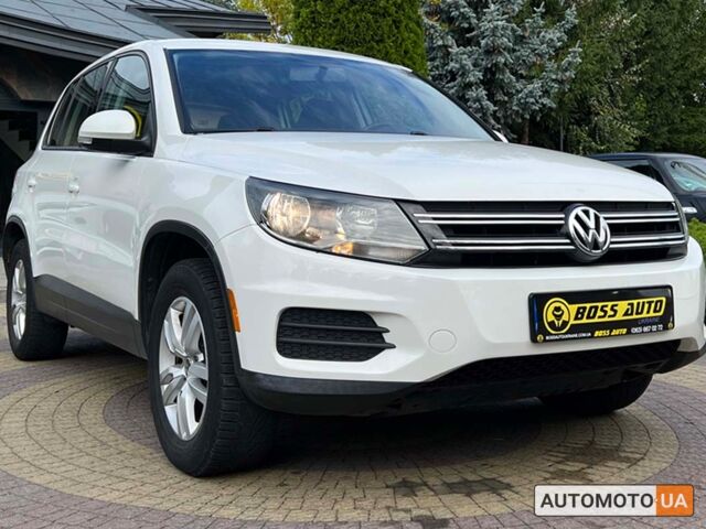Белый Фольксваген Тигуан, объемом двигателя 2 л и пробегом 232 тыс. км за 10700 $, фото 1 на Automoto.ua