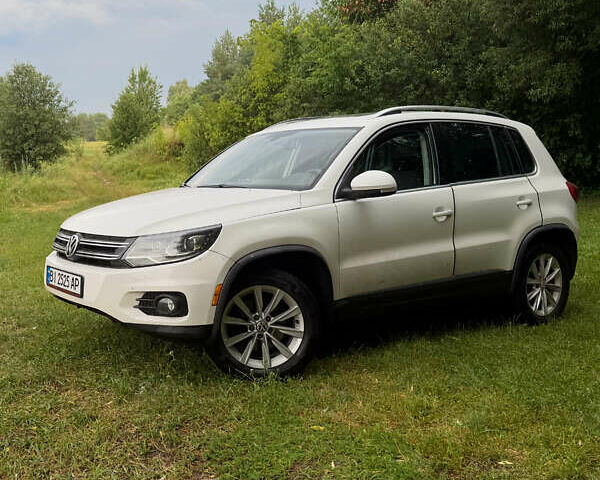 Белый Фольксваген Тигуан, объемом двигателя 1.98 л и пробегом 145 тыс. км за 12800 $, фото 1 на Automoto.ua