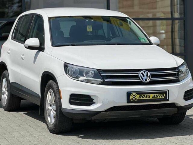 Білий Фольксваген Тігуан, об'ємом двигуна 2 л та пробігом 122 тис. км за 14200 $, фото 1 на Automoto.ua