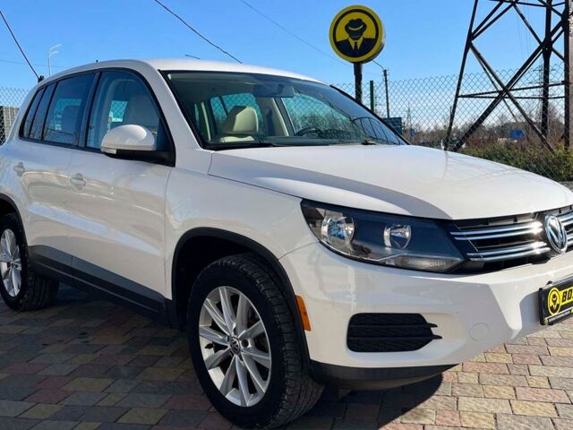 Білий Фольксваген Тігуан, об'ємом двигуна 2 л та пробігом 217 тис. км за 11500 $, фото 1 на Automoto.ua