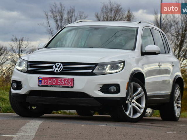 Белый Фольксваген Тигуан, объемом двигателя 2 л и пробегом 156 тыс. км за 12750 $, фото 1 на Automoto.ua