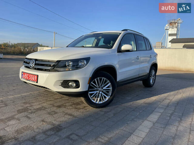 Белый Фольксваген Тигуан, объемом двигателя 2 л и пробегом 283 тыс. км за 10700 $, фото 1 на Automoto.ua