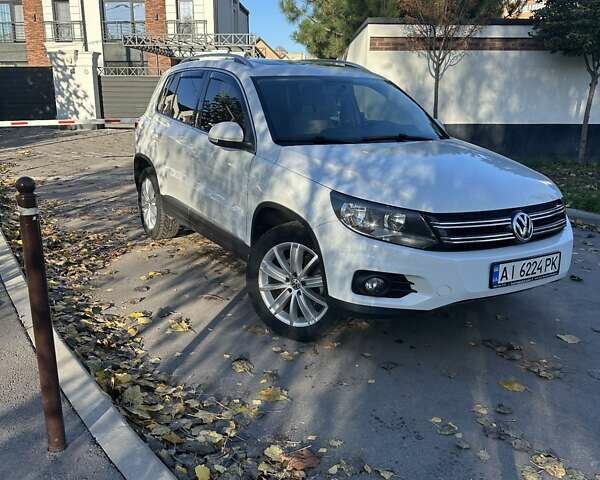 Белый Фольксваген Тигуан, объемом двигателя 1.98 л и пробегом 148 тыс. км за 13800 $, фото 1 на Automoto.ua
