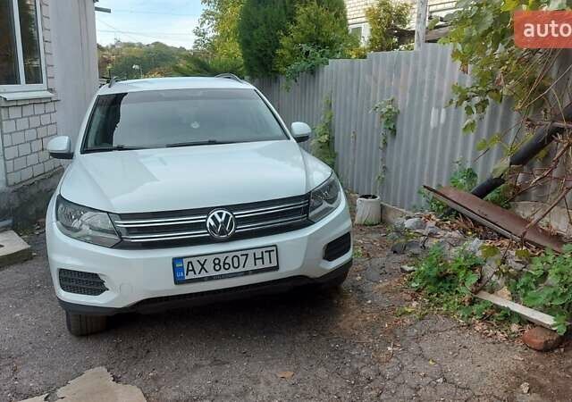 Білий Фольксваген Тігуан, об'ємом двигуна 1.98 л та пробігом 121 тис. км за 14600 $, фото 1 на Automoto.ua