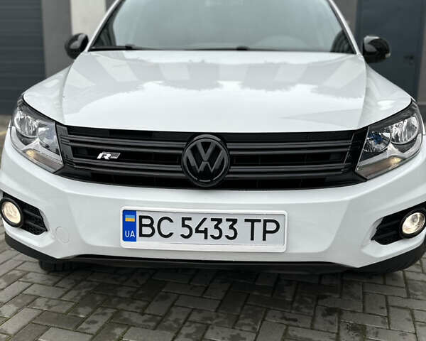 Белый Фольксваген Тигуан, объемом двигателя 1.98 л и пробегом 173 тыс. км за 15900 $, фото 1 на Automoto.ua
