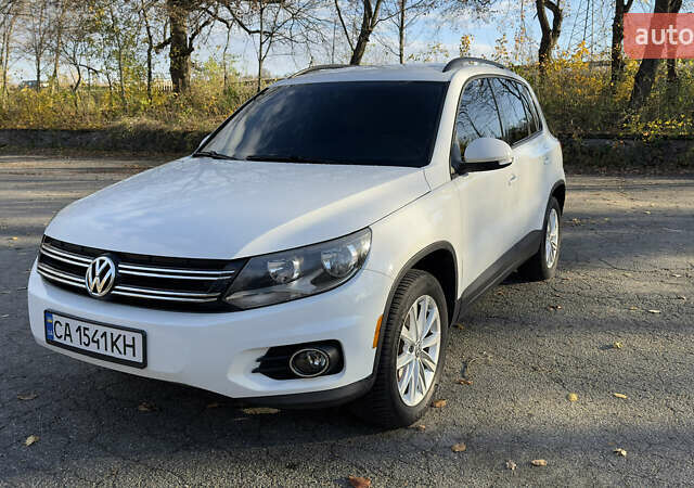 Белый Фольксваген Тигуан, объемом двигателя 1.98 л и пробегом 190 тыс. км за 14500 $, фото 1 на Automoto.ua