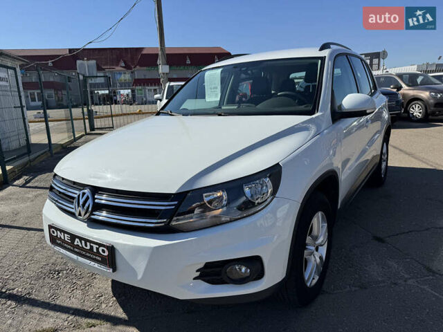 Белый Фольксваген Тигуан, объемом двигателя 1.98 л и пробегом 105 тыс. км за 14490 $, фото 1 на Automoto.ua