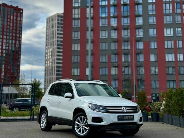 Білий Фольксваген Тігуан, об'ємом двигуна 2 л та пробігом 156 тис. км за 15500 $, фото 1 на Automoto.ua