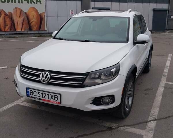 Белый Фольксваген Тигуан, объемом двигателя 1.98 л и пробегом 138 тыс. км за 12700 $, фото 1 на Automoto.ua