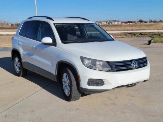 Белый Фольксваген Тигуан, объемом двигателя 2 л и пробегом 79 тыс. км за 6000 $, фото 1 на Automoto.ua