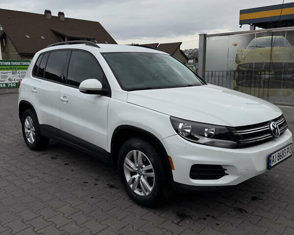 Білий Фольксваген Тігуан, об'ємом двигуна 1.98 л та пробігом 90 тис. км за 16500 $, фото 1 на Automoto.ua