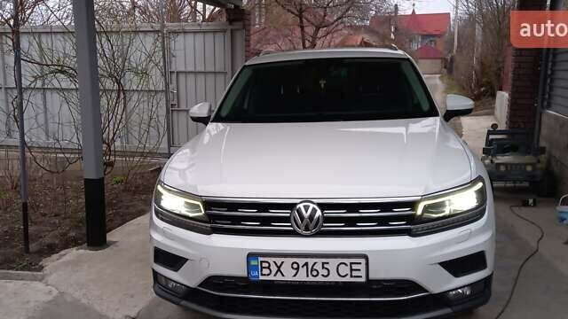 Белый Фольксваген Тигуан, объемом двигателя 1.97 л и пробегом 147 тыс. км за 25000 $, фото 1 на Automoto.ua