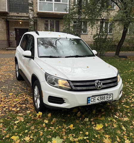 Білий Фольксваген Тігуан, об'ємом двигуна 1.98 л та пробігом 135 тис. км за 13100 $, фото 1 на Automoto.ua