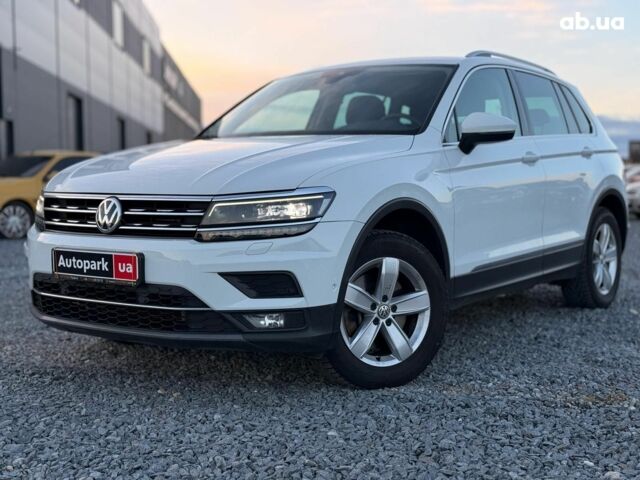 Белый Фольксваген Тигуан, объемом двигателя 2 л и пробегом 161 тыс. км за 24890 $, фото 1 на Automoto.ua