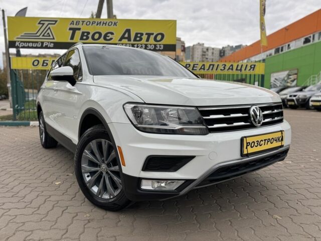 Белый Фольксваген Тигуан, объемом двигателя 2 л и пробегом 117 тыс. км за 17900 $, фото 1 на Automoto.ua