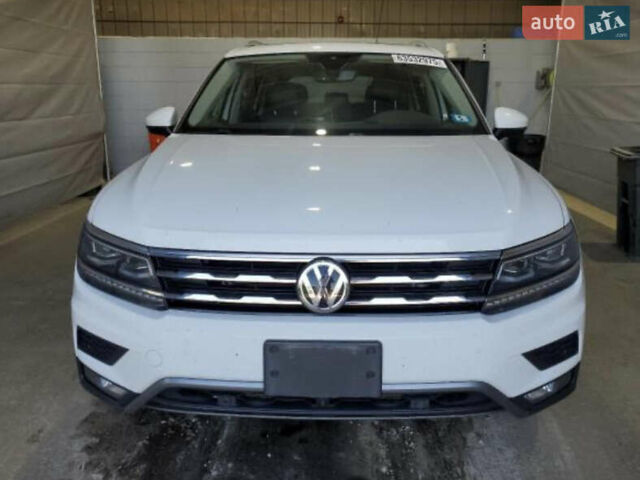 Белый Фольксваген Тигуан, объемом двигателя 1.98 л и пробегом 124 тыс. км за 15000 $, фото 1 на Automoto.ua