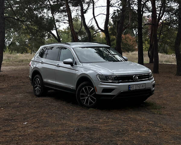 Білий Фольксваген Тігуан, об'ємом двигуна 1.98 л та пробігом 108 тис. км за 21000 $, фото 1 на Automoto.ua