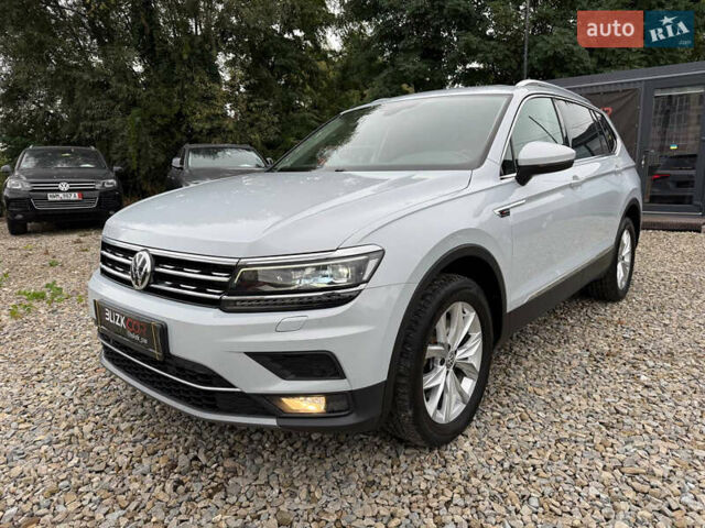 Білий Фольксваген Тігуан, об'ємом двигуна 1.97 л та пробігом 229 тис. км за 24950 $, фото 1 на Automoto.ua