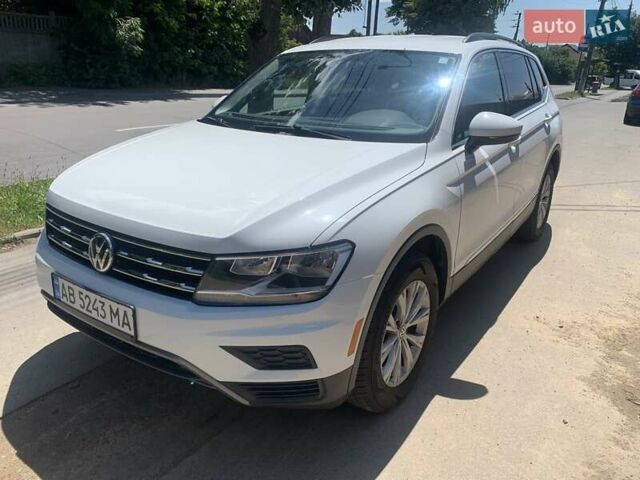 Білий Фольксваген Тігуан, об'ємом двигуна 1.98 л та пробігом 77 тис. км за 19999 $, фото 1 на Automoto.ua