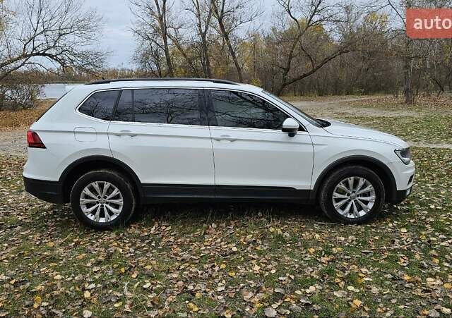 Білий Фольксваген Тігуан, об'ємом двигуна 1.98 л та пробігом 89 тис. км за 21500 $, фото 1 на Automoto.ua