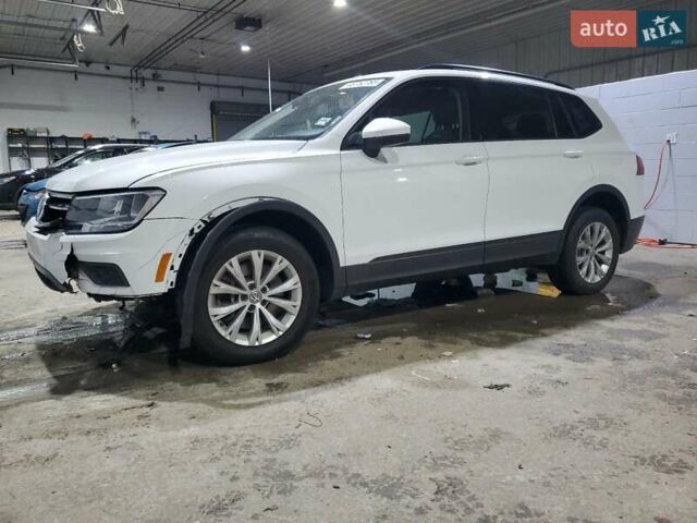 Белый Фольксваген Тигуан, объемом двигателя 1.98 л и пробегом 85 тыс. км за 3000 $, фото 1 на Automoto.ua