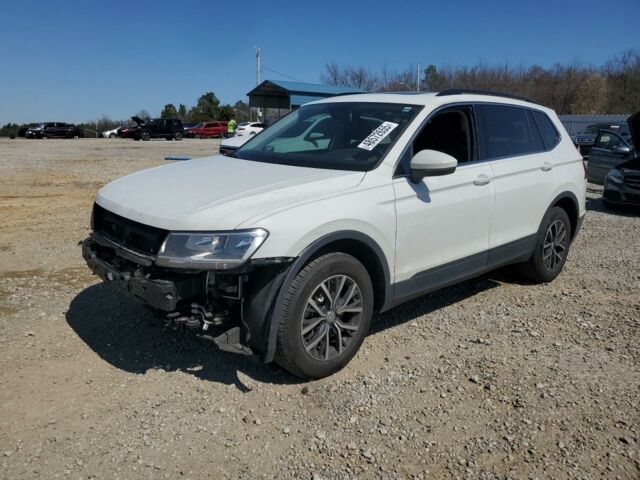 Білий Фольксваген Тігуан, об'ємом двигуна 2 л та пробігом 194 тис. км за 12750 $, фото 1 на Automoto.ua