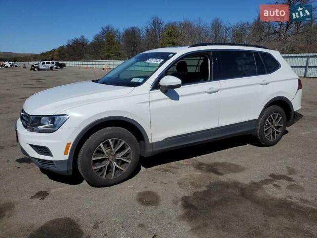 Білий Фольксваген Тігуан, об'ємом двигуна 1.98 л та пробігом 70 тис. км за 3000 $, фото 1 на Automoto.ua