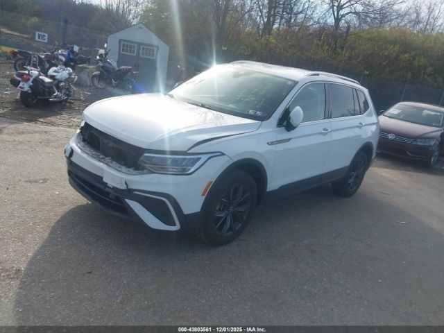 Белый Фольксваген Тигуан, объемом двигателя 2 л и пробегом 84 тыс. км за 6500 $, фото 1 на Automoto.ua