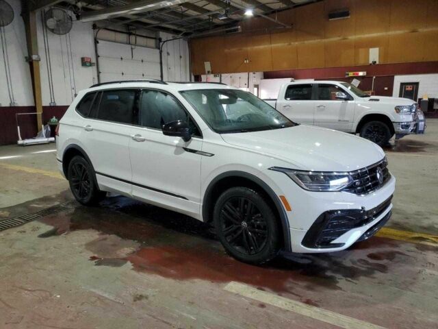 Білий Фольксваген Тігуан, об'ємом двигуна 2 л та пробігом 58 тис. км за 9000 $, фото 1 на Automoto.ua