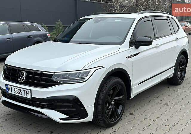 Білий Фольксваген Тігуан, об'ємом двигуна 1.98 л та пробігом 43 тис. км за 27800 $, фото 1 на Automoto.ua
