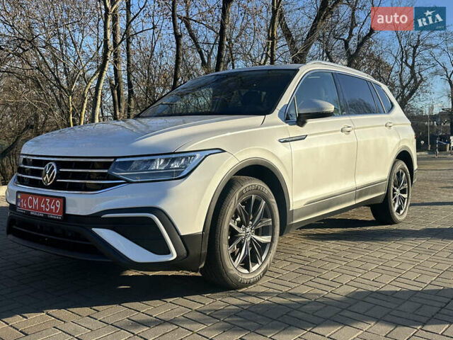 Белый Фольксваген Тигуан, объемом двигателя 1.98 л и пробегом 48 тыс. км за 25900 $, фото 1 на Automoto.ua