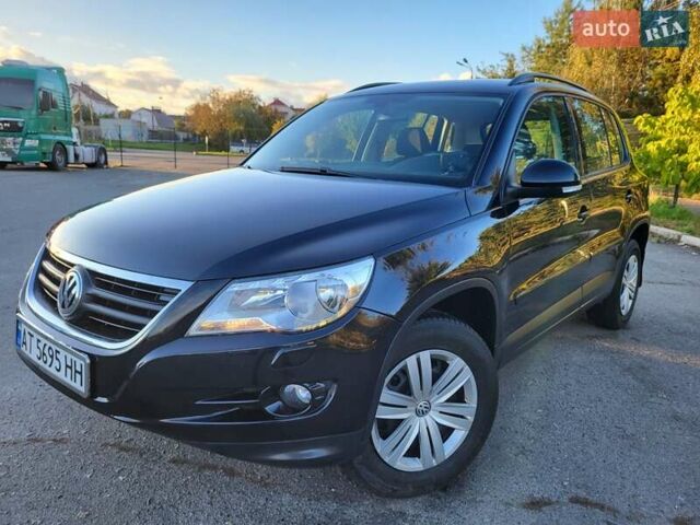 Черный Фольксваген Тигуан, объемом двигателя 1.97 л и пробегом 290 тыс. км за 9899 $, фото 1 на Automoto.ua