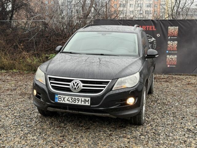 Черный Фольксваген Тигуан, объемом двигателя 2 л и пробегом 269 тыс. км за 10300 $, фото 1 на Automoto.ua