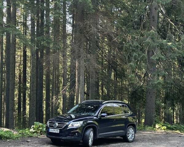 Черный Фольксваген Тигуан, объемом двигателя 1.98 л и пробегом 269 тыс. км за 11500 $, фото 1 на Automoto.ua