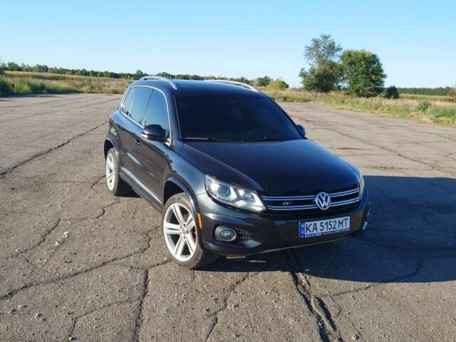 Черный Фольксваген Тигуан, объемом двигателя 2 л и пробегом 126 тыс. км за 14250 $, фото 1 на Automoto.ua
