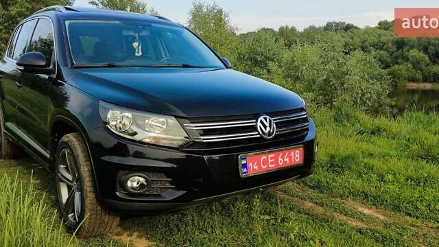 Черный Фольксваген Тигуан, объемом двигателя 2 л и пробегом 110 тыс. км за 13900 $, фото 1 на Automoto.ua