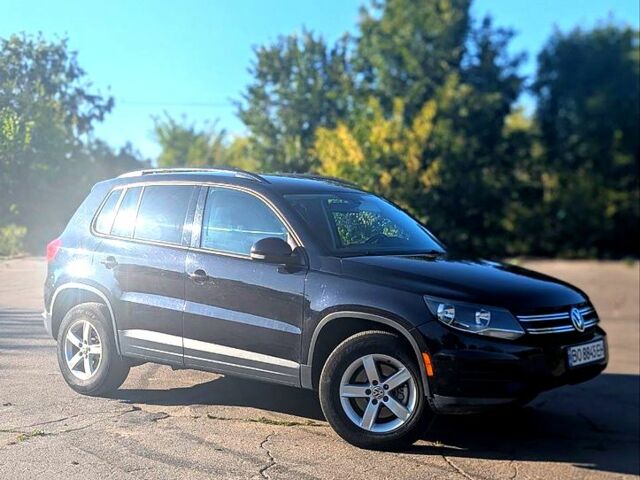 Чорний Фольксваген Тігуан, об'ємом двигуна 2 л та пробігом 139 тис. км за 13200 $, фото 1 на Automoto.ua