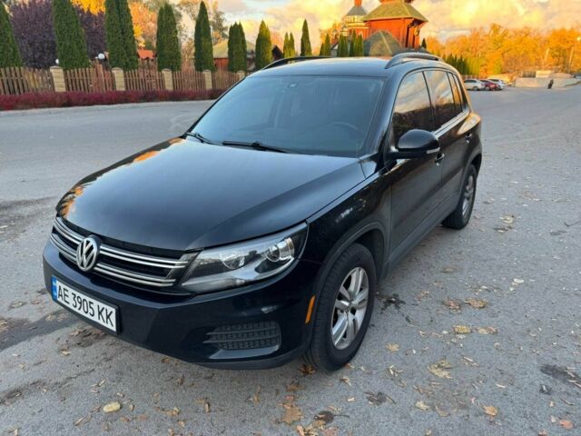 Черный Фольксваген Тигуан, объемом двигателя 2 л и пробегом 162 тыс. км за 12500 $, фото 1 на Automoto.ua
