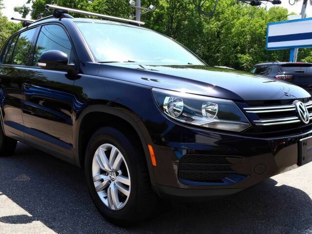 Черный Фольксваген Тигуан, объемом двигателя 2 л и пробегом 77 тыс. км за 5600 $, фото 1 на Automoto.ua