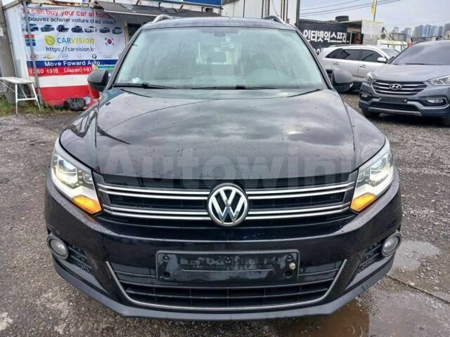 Черный Фольксваген Тигуан, объемом двигателя 2 л и пробегом 82 тыс. км за 12300 $, фото 1 на Automoto.ua