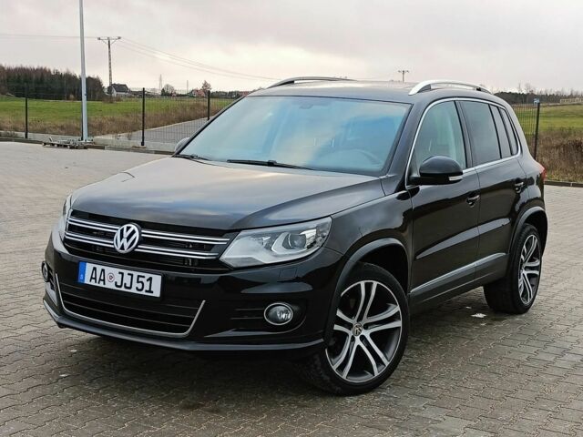 Черный Фольксваген Тигуан, объемом двигателя 2 л и пробегом 82 тыс. км за 9000 $, фото 1 на Automoto.ua
