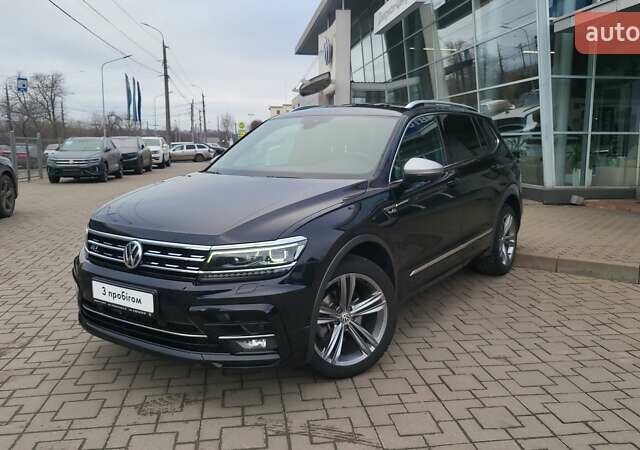 Черный Фольксваген Тигуан, объемом двигателя 1.97 л и пробегом 150 тыс. км за 29900 $, фото 1 на Automoto.ua