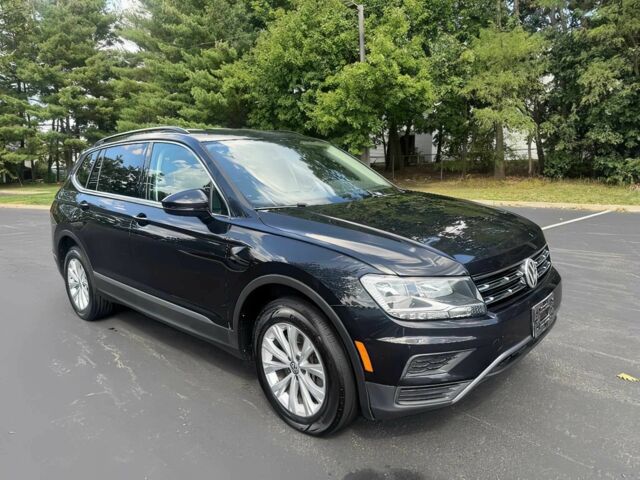 Чорний Фольксваген Тігуан, об'ємом двигуна 2 л та пробігом 45 тис. км за 13200 $, фото 1 на Automoto.ua