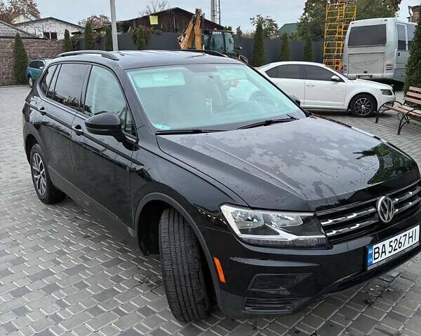 Черный Фольксваген Тигуан, объемом двигателя 1.98 л и пробегом 100 тыс. км за 19500 $, фото 1 на Automoto.ua