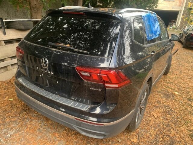 Чорний Фольксваген Тігуан, об'ємом двигуна 0 л та пробігом 13 тис. км за 12900 $, фото 1 на Automoto.ua