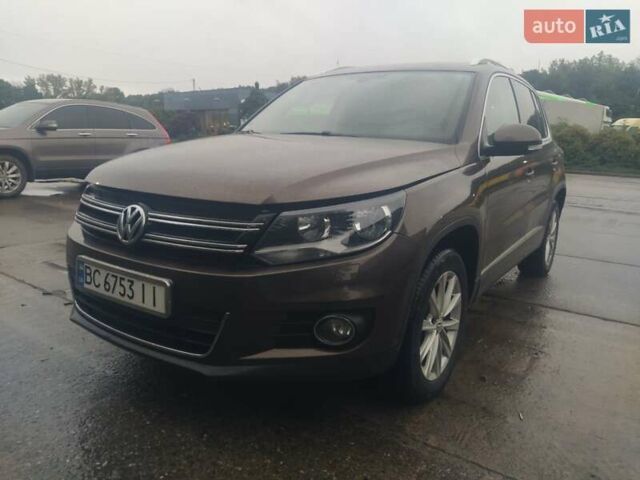 Коричневый Фольксваген Тигуан, объемом двигателя 2 л и пробегом 220 тыс. км за 15300 $, фото 1 на Automoto.ua